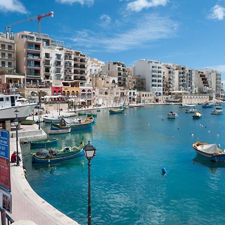 Stylish 2Br Apartment In Central St Julians San Ġiljan Kültér fotó